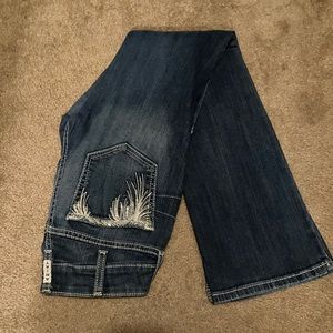 Arita women’s mid rise bootcut jeans size 27R